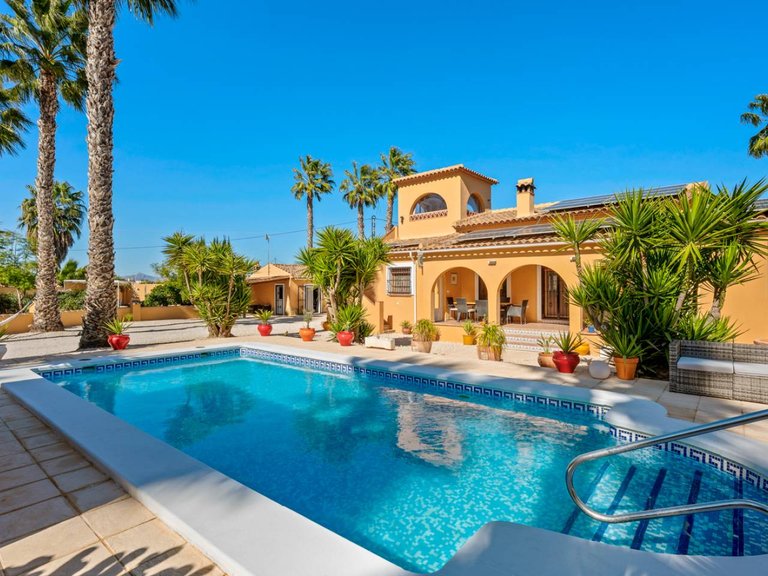 Country House for Sale in Rafal, Alicante 3