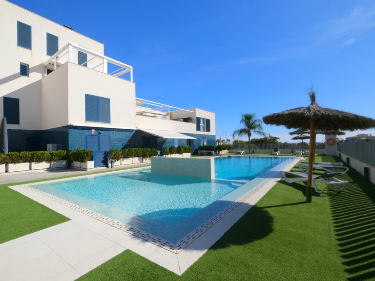 Apartment for Sale in Playa Flamenca, Alicante 1