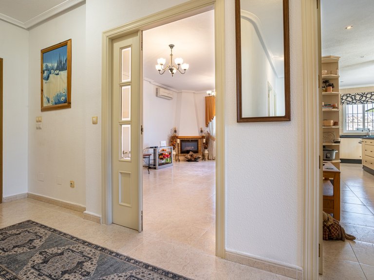 Villa for Sale in Bigastro, Alicante 7