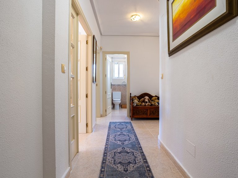 Villa for Sale in Bigastro, Alicante 10