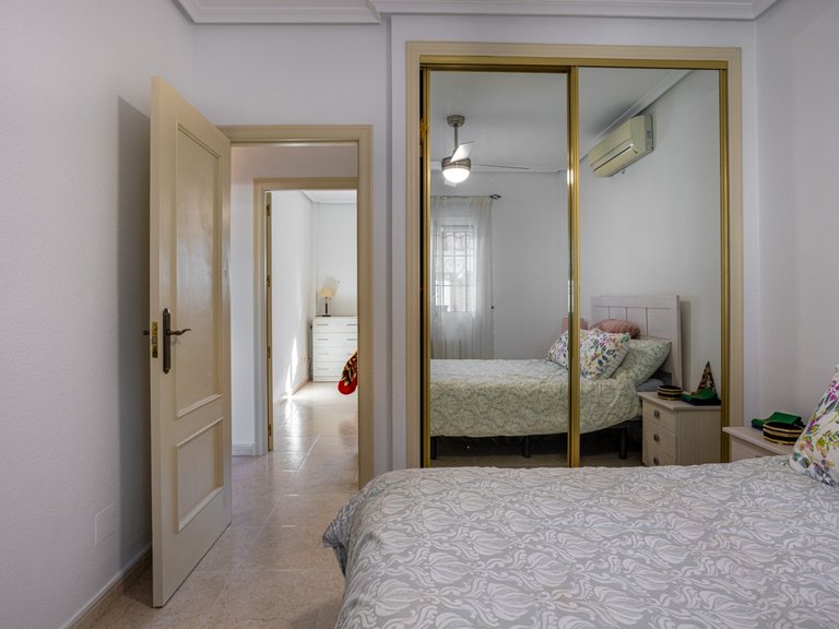 Villa for Sale in Bigastro, Alicante 20