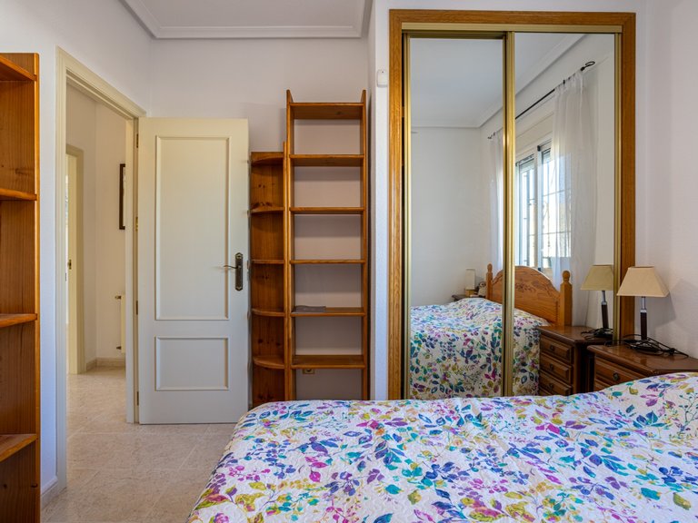 Villa for Sale in Bigastro, Alicante 22