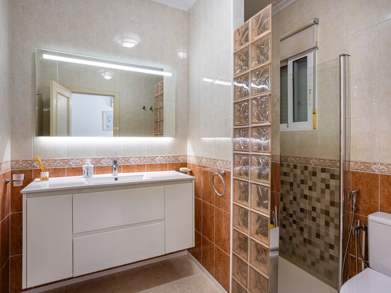 Villa for Sale in Bigastro, Alicante 28