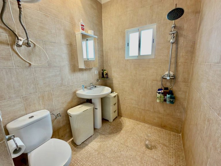 Villa for Sale in Las Heredades, Alicante 28
