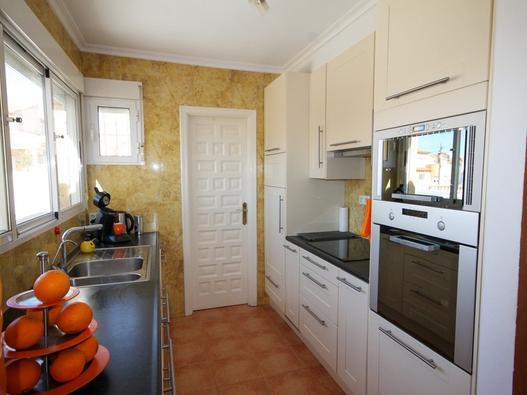 Villa for Sale in Villamartin, Alicante 5