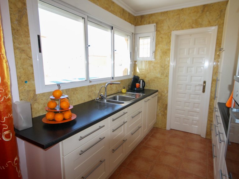 Villa for Sale in Villamartin, Alicante 6