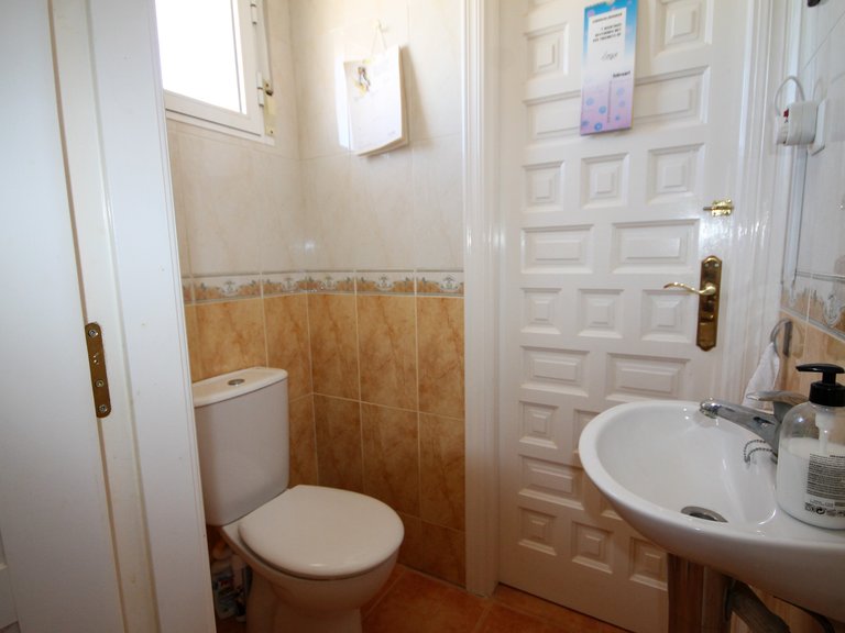 Villa for Sale in Villamartin, Alicante 19