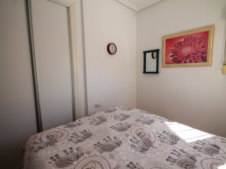 Villa for Sale in Villamartin, Alicante 30