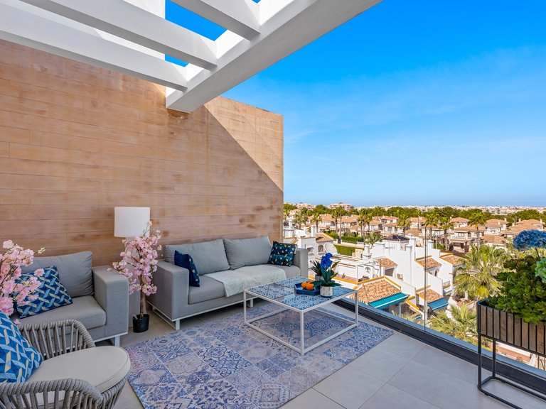 Apartment for Sale in Villamartin, Alicante 30