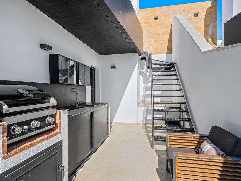 Apartment for Sale in Villamartin, Alicante 34