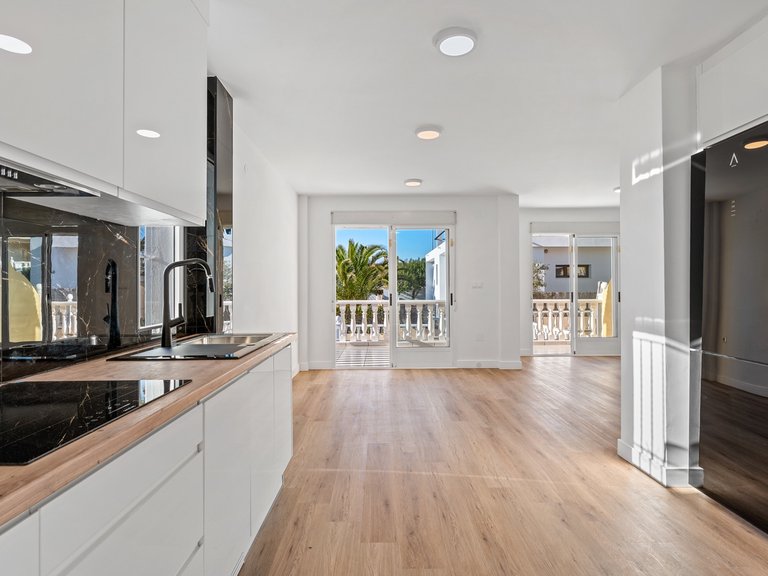 Villa for Sale in Benijofar, Alicante 3