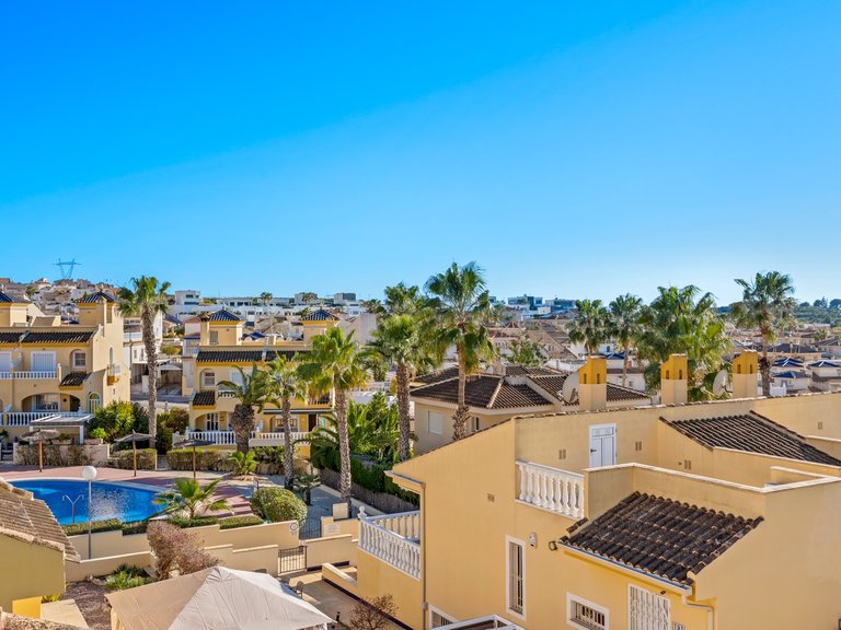 Villa for Sale in Benijofar, Alicante 33