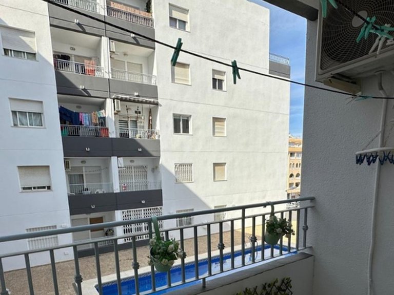 Apartment for Sale in Torrevieja, Alicante 14