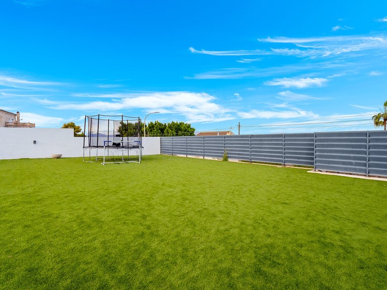 Villa for Sale in Algorfa, Alicante 17