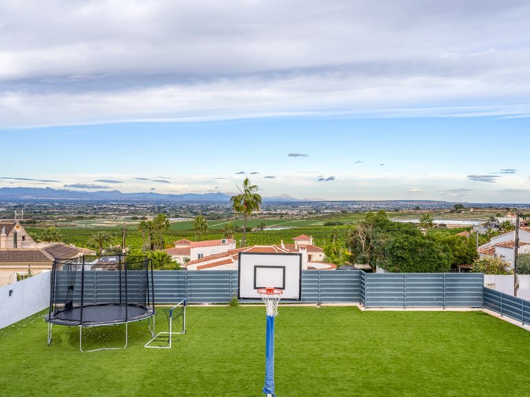 Villa for Sale in Algorfa, Alicante 18