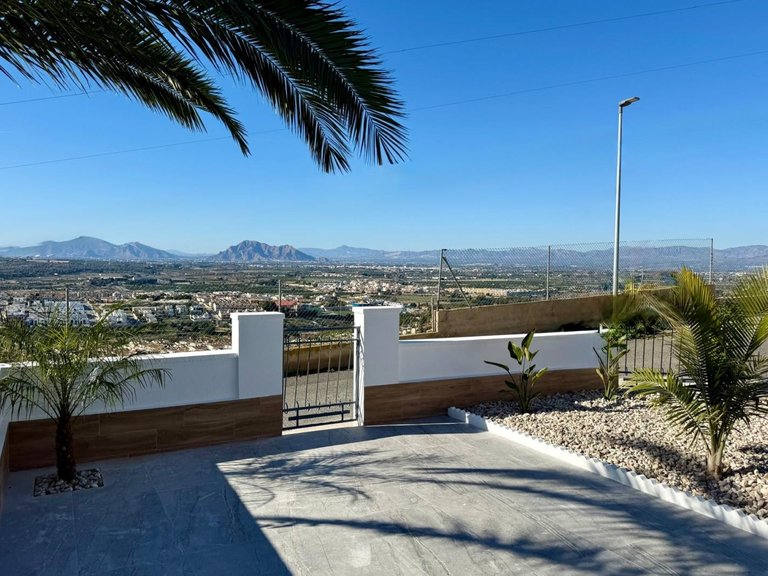 Villa for Sale in Ciudad Quesada, Alicante 2