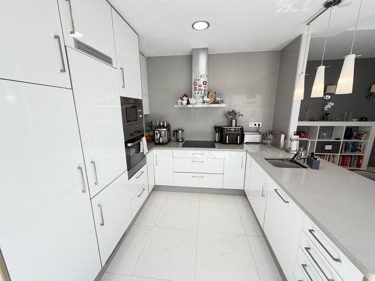 Villa for Sale in Villamartin, Alicante 20