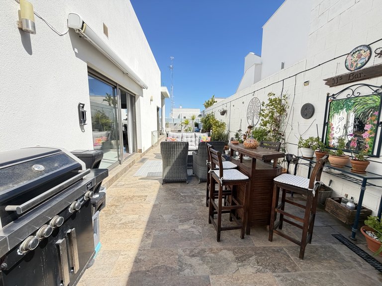 Villa for Sale in Villamartin, Alicante 25