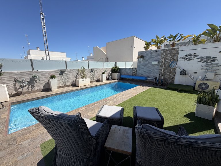 Villa for Sale in Villamartin, Alicante 29