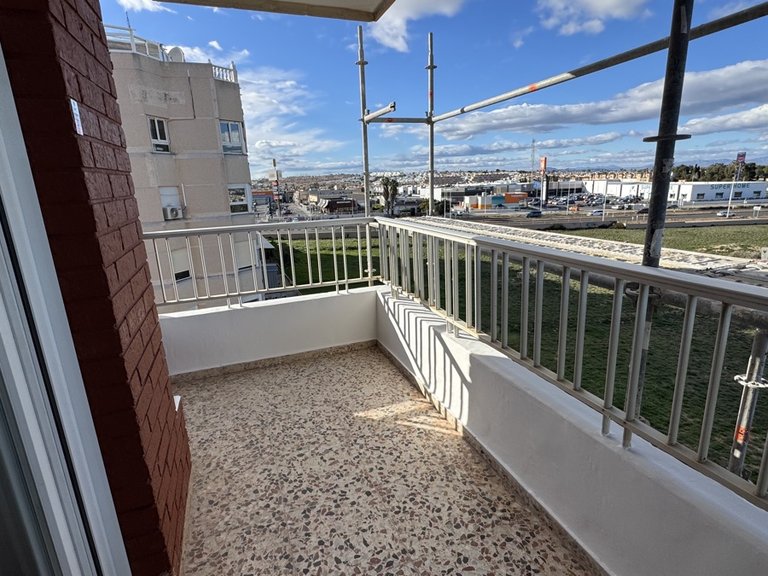 Apartment for Sale in Punta Prima, Alicante 20