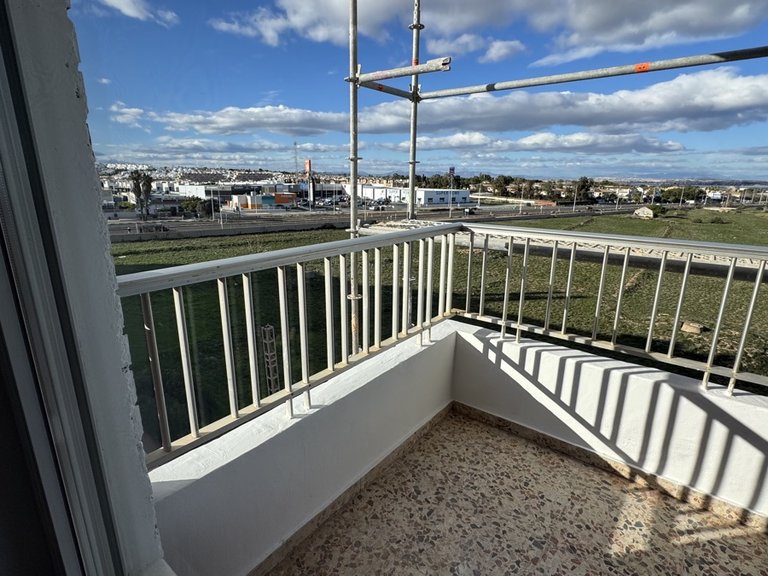 Apartment for Sale in Punta Prima, Alicante 21