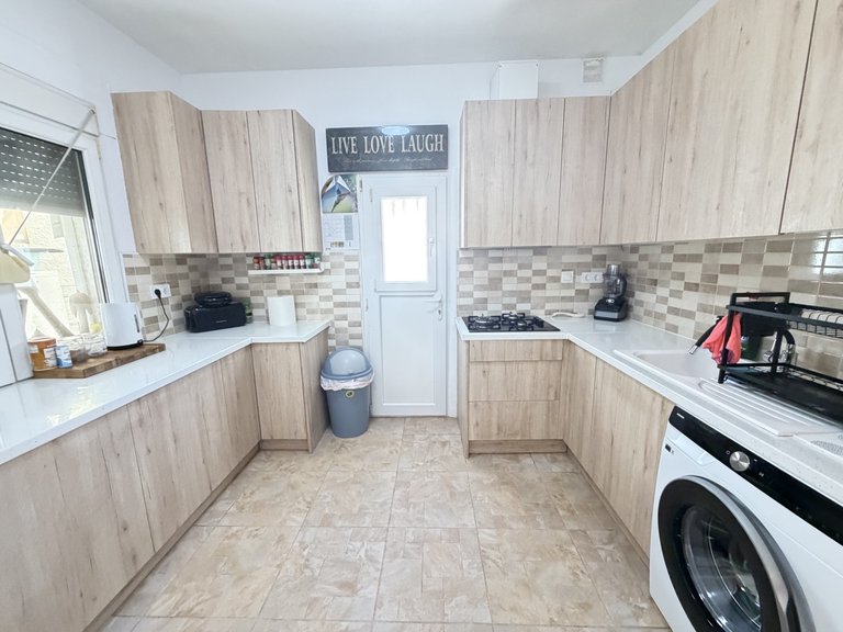 Town House for Sale in Villamartin, Alicante 11