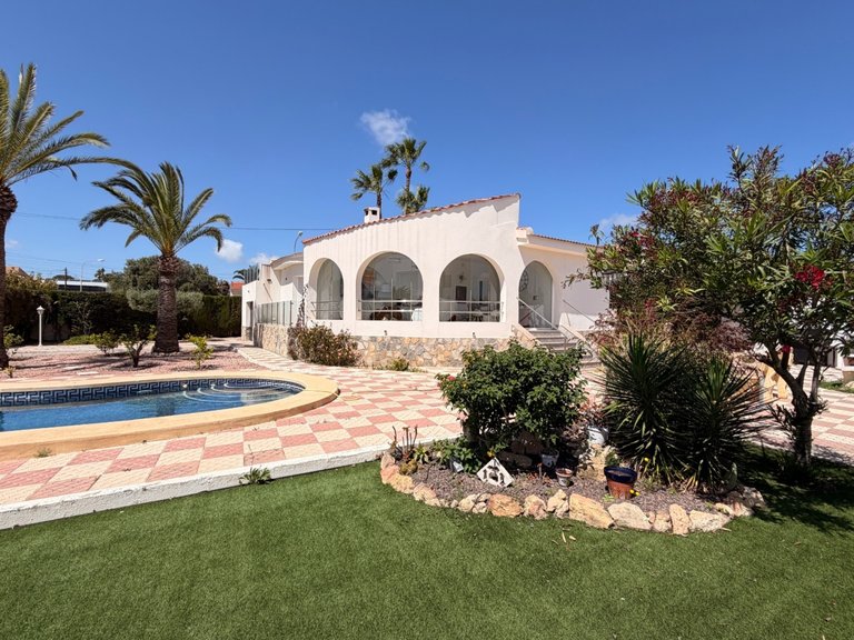 Villa for Sale in Ciudad Quesada, Alicante 1