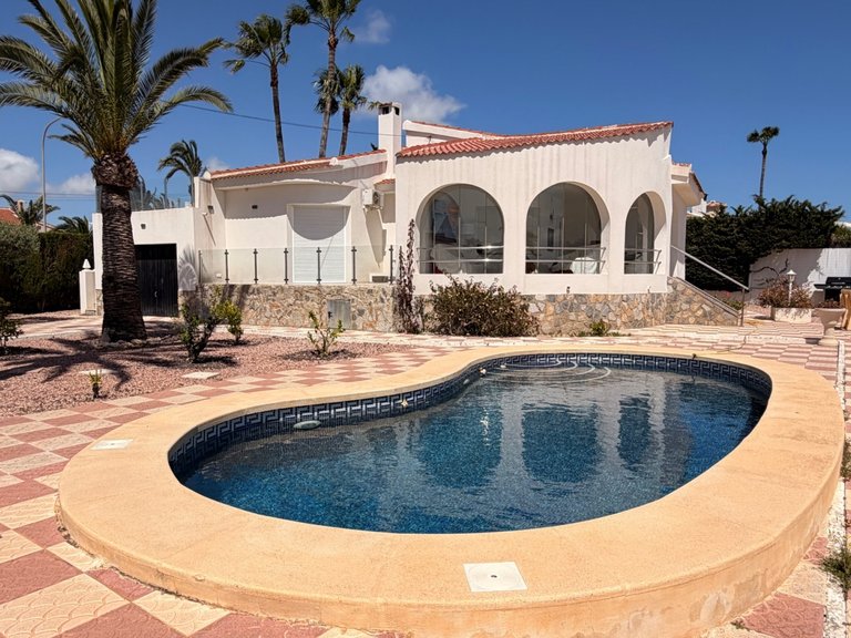 Villa for Sale in Ciudad Quesada, Alicante 11