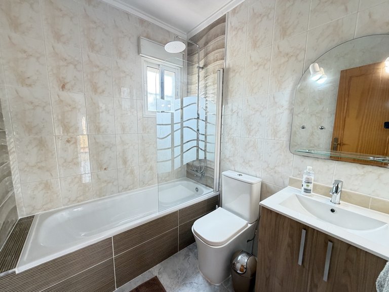 Villa for Sale in Villamartin, Alicante 15