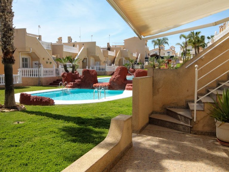 Town House for Sale in Villamartin, Alicante 32