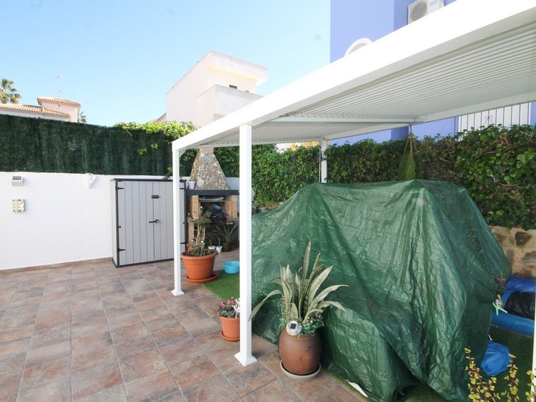 Villa for Sale in San Miguel De Salinas, Alicante 40