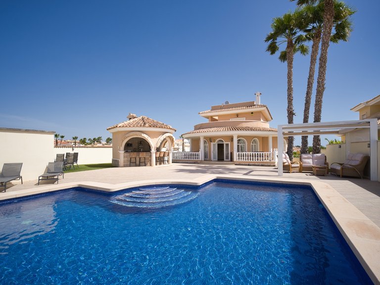 Villa for Sale in Ciudad Quesada, Alicante 1