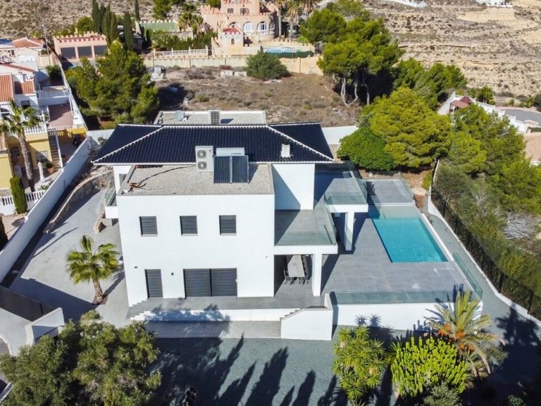 Villa for Sale in Ciudad Quesada, Alicante 35
