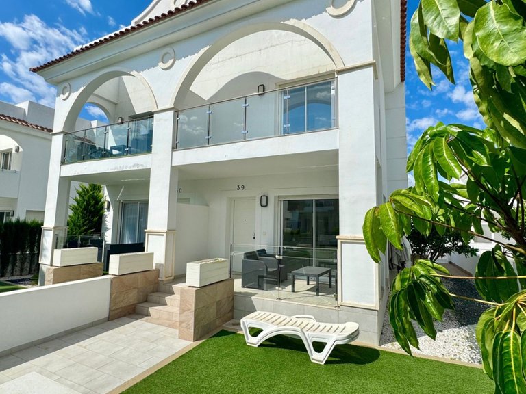 Villa for Sale in Ciudad Quesada, Alicante 1