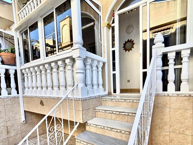 Town House for Sale in Playa Flamenca, Alicante 18