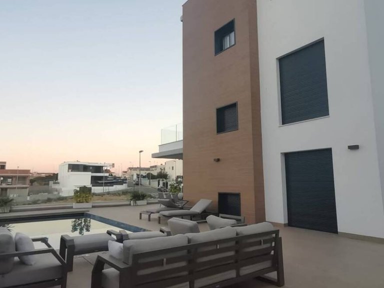 Villa for Sale in Campoamor, Alicante 6