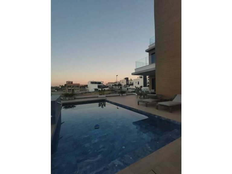 Villa for Sale in Campoamor, Alicante 7