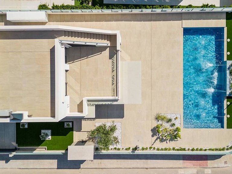 Villa for Sale in Campoamor, Alicante 6