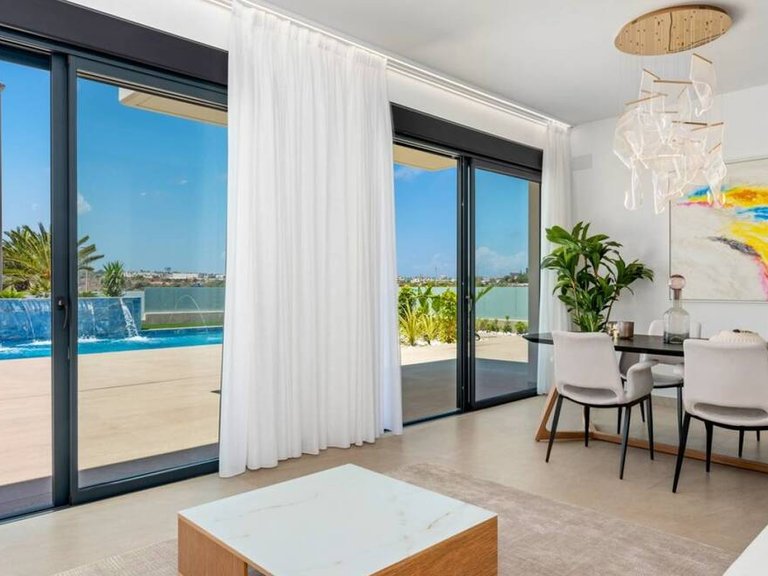 Villa for Sale in Campoamor, Alicante 12