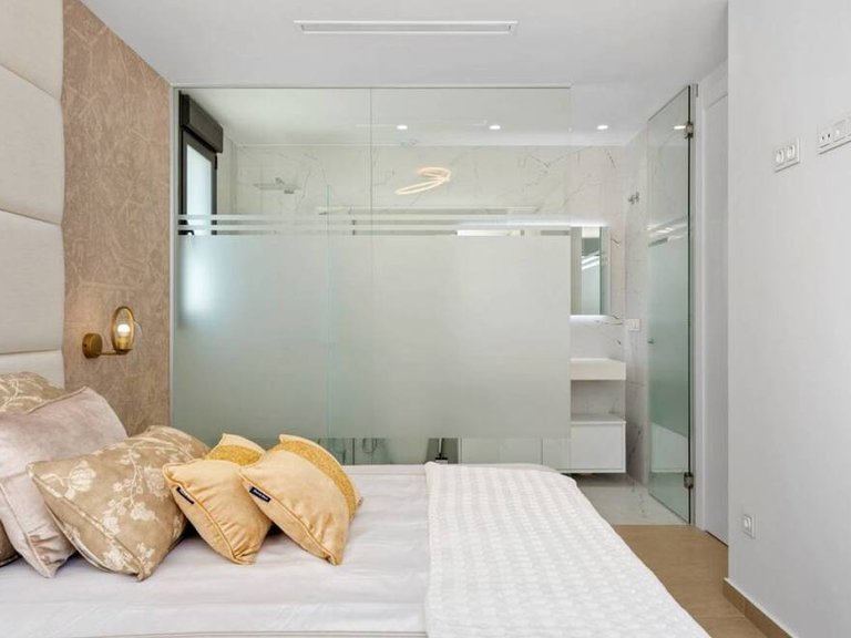 Villa for Sale in Campoamor, Alicante 26