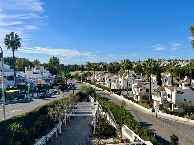 Villa for Sale in Villamartin, Alicante 8