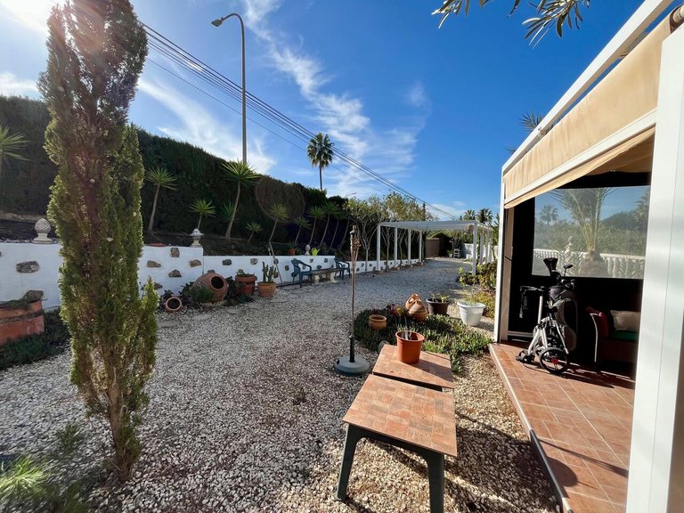 Villa for Sale in Villamartin, Alicante 29