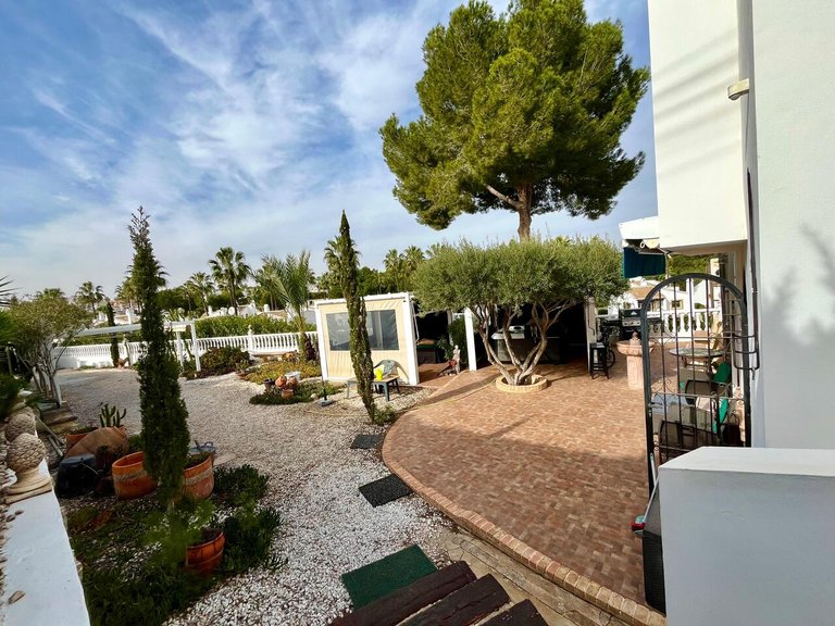 Villa for Sale in Villamartin, Alicante 44