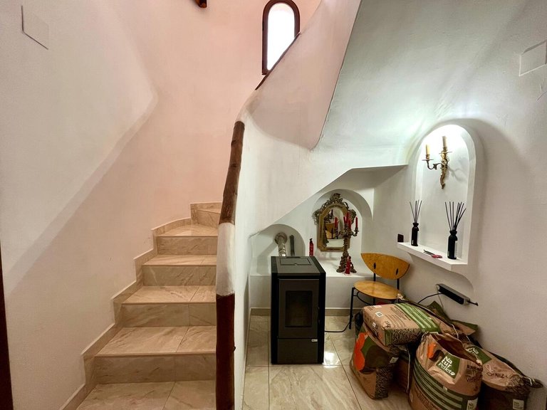 Villa for Sale in Villamartin, Alicante 48
