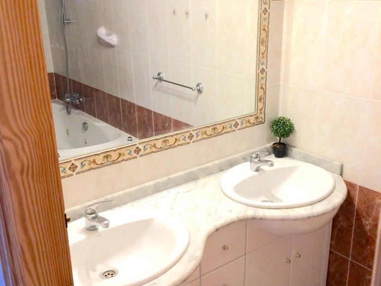 Town House for Sale in Playa Flamenca, Alicante 9