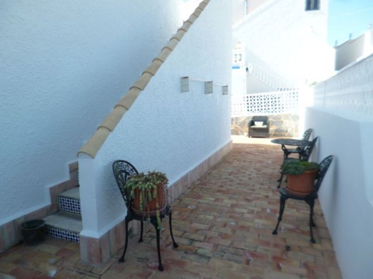 Villa for Sale in Villamartin, Alicante 22