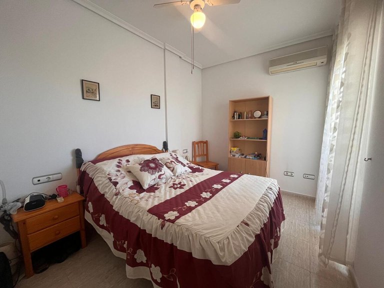 Apartment for Sale in Almoradi, Alicante 18