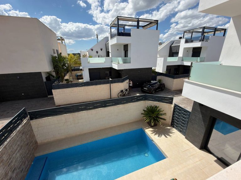 Villa for Sale in Benijofar, Alicante 22