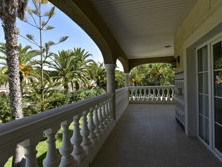Villa for Sale in Villamartin, Alicante 5
