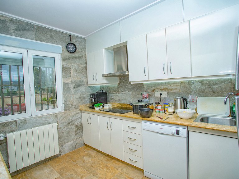 Villa for Sale in Elche, Alicante 15